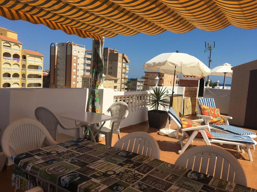 Xaloc Solo Familias Serviplaya Playa De Xeraco Exterior photo